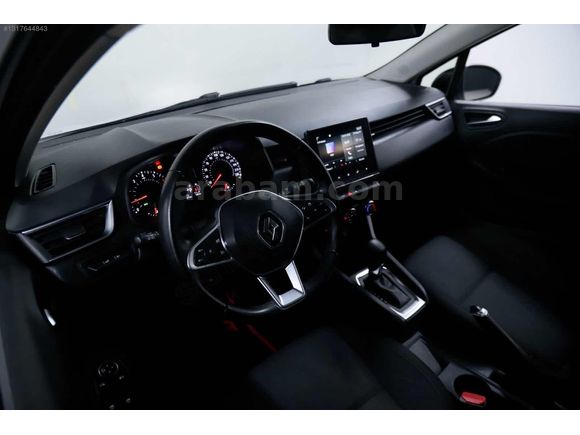 0.79 KREDİ İMKANI 2022 MODEL CLİO TOUCH OTOMATİK