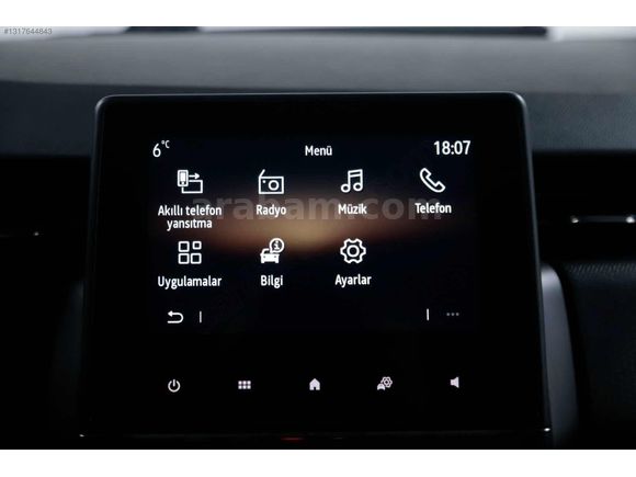 0.79 KREDİ İMKANI 2022 MODEL CLİO TOUCH OTOMATİK