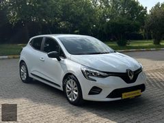 2023 CLIO V 37.000 KM BOYASIZ 0,68 KREDİ - K.K 12 TAKSİT