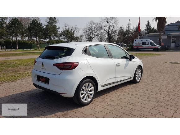 VATANSEVEROTO 2022CLİO 1.0TCE 90HP TOUCH 98.700KM SERVİS BAKIMLI