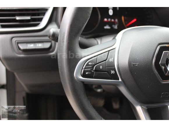 UCA81'DEN 2021 RENAULT CLİO 1.0 TCE TOUCH OTOMATİK K.K 12 TAKSİT