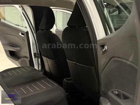 2023 TRAFİK ÇIKIŞLI HASAR KAYITSIZ 69BİNDE G.G.KAMERA