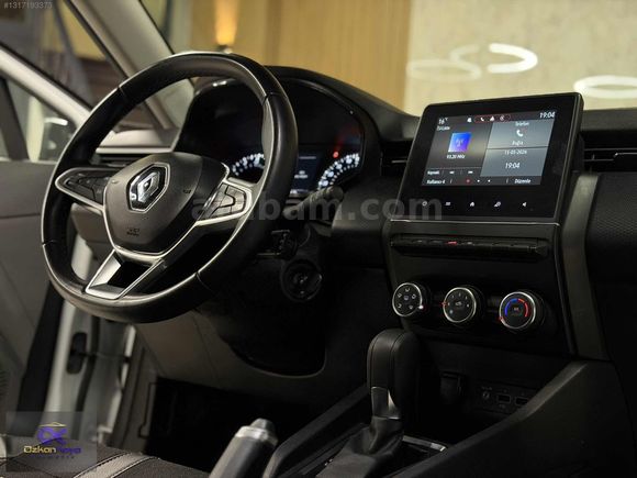 2023 TRAFİK ÇIKIŞLI HASAR KAYITSIZ 69BİNDE G.G.KAMERA