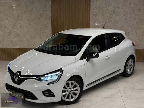 2023 TRAFİK ÇIKIŞLI HASAR KAYITSIZ 69BİNDE G.G.KAMERA
