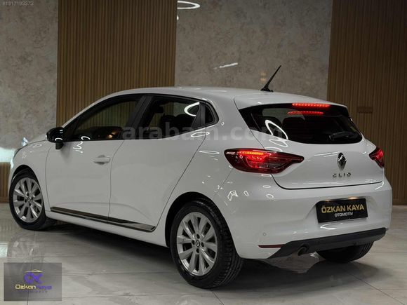 2023 TRAFİK ÇIKIŞLI HASAR KAYITSIZ 69BİNDE G.G.KAMERA