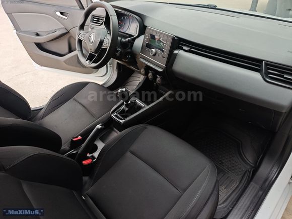2020 Clio 5 1.5 Blue dCi 240 KM