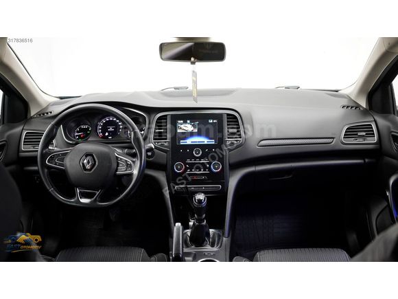 RENAULT MEGANE 2019 MODEL 1.3 TCE TOUCH PAKET
