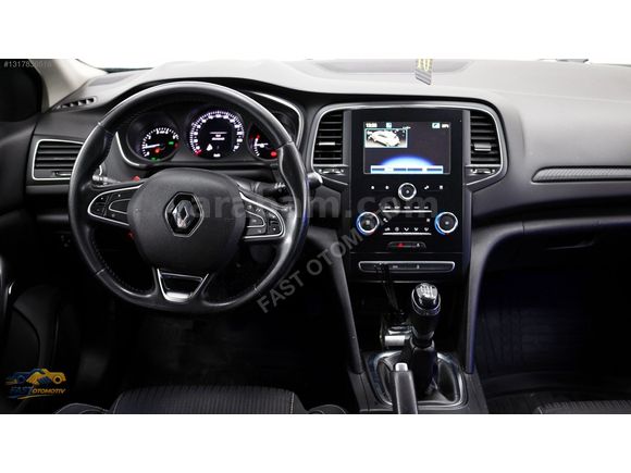 RENAULT MEGANE 2019 MODEL 1.3 TCE TOUCH PAKET