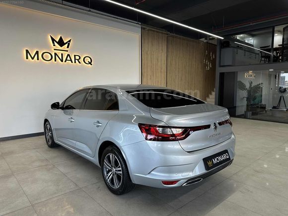 2024 RENAULT MEGANE 1.3 TCE TOUCH 69.000 KMDE