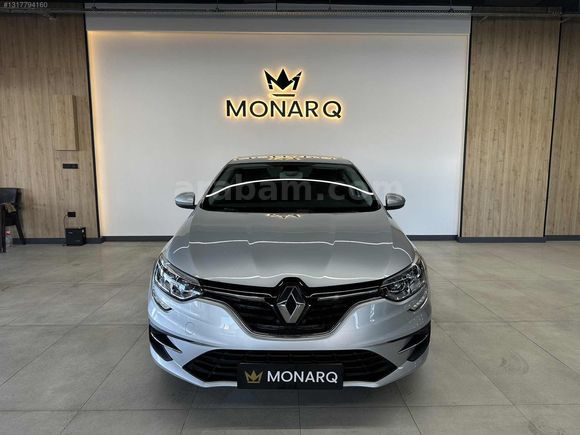 2024 RENAULT MEGANE 1.3 TCE TOUCH 69.000 KMDE