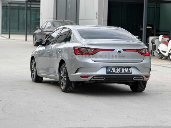 RENAULT MEGANE-2024-70 BİN KM-TOUCH-HAYALET-KEYLESS