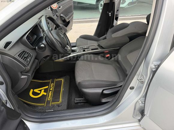 RENAULT MEGANE-2024-70 BİN KM-TOUCH-HAYALET-KEYLESS
