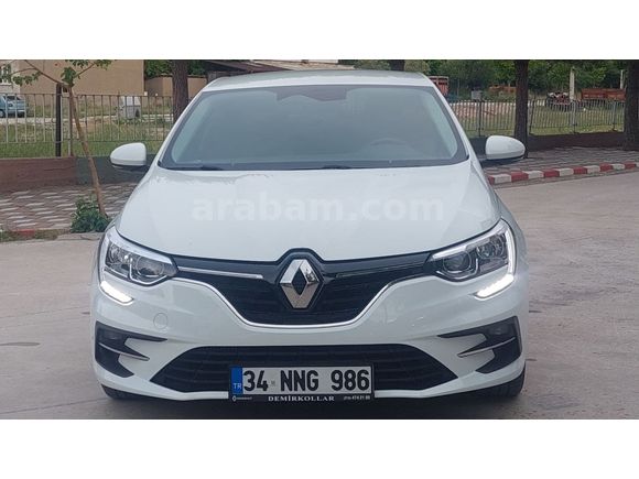 İLKSAHİBİNDEN BOYASIZ (6) BİNDE GARAJ ARABASI SIFIR