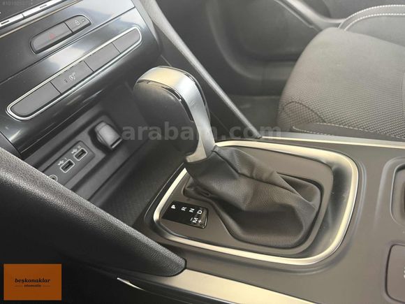 HATASIZ+BOYASIZ+DEĞİŞENSİZ MEGANE 1.3 TCE TOUCH GERİ GÖRÜŞ