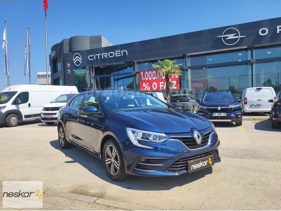 NESKAR NİLÜFER 2024 MEGANE SEDAN TOUCH 1.3 TCE EDC 140 FAZ2