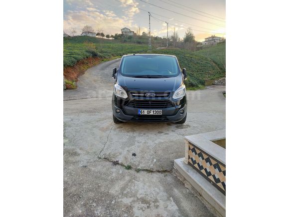 Sahibinden Ford Tourneo Custom 2.2 TDCi 300 L Titanium 2017 Model  153.000 km Siyah