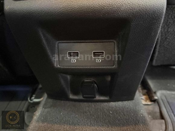 GÜN AUTO'DAN RENAULT MEGANE 4 TOUCH 2022 AİRBEG ORJİNAL