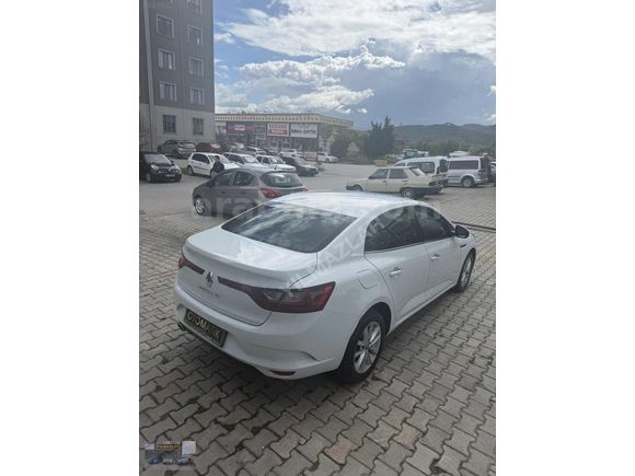 OTOMATİK 2020-21 ÇIKIŞLI YETKİLİ SERVİS BAKIMLI 84BİN KM