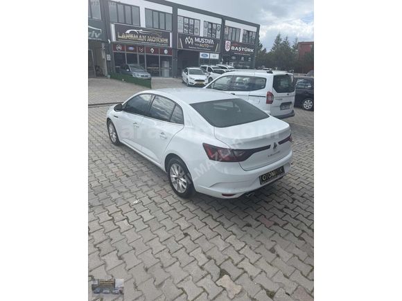 OTOMATİK 2020-21 ÇIKIŞLI YETKİLİ SERVİS BAKIMLI 84BİN KM