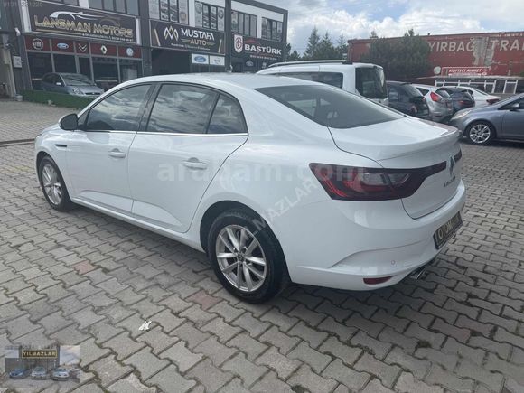 OTOMATİK 2020-21 ÇIKIŞLI YETKİLİ SERVİS BAKIMLI 84BİN KM