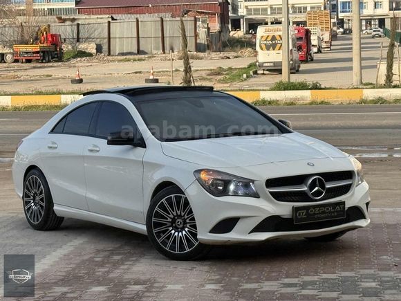 2015 MERCEDES-BENZ CLA 180d URBAN 215KM SUNROOF OTOMATİK
