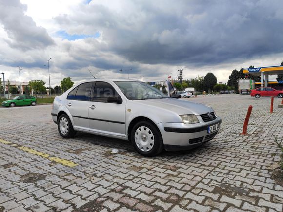 Sahibinden Volkswagen Bora 1.6 Trendline 2001 Model