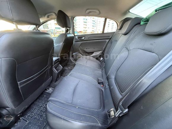 2017 MEGANE 1.5 DCİ TOUCH OTOMATİK 198KM HATASIZ