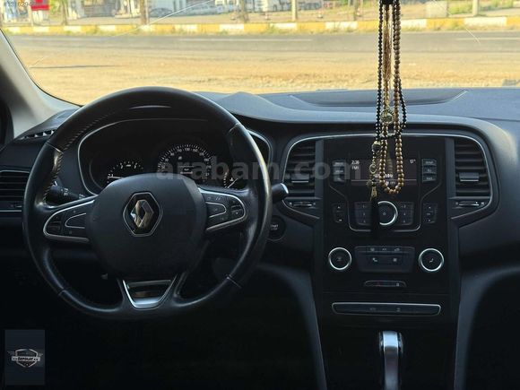 2017 MEGANE 1.5 DCİ TOUCH OTOMATİK 198KM HATASIZ