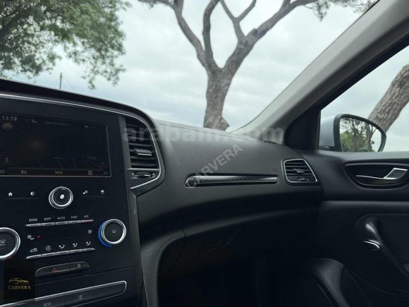 CARVERA'DAN MEGANE TOUCH , ÇELİK JANT , NAVİGASYON , GERİ GÖRÜŞ.