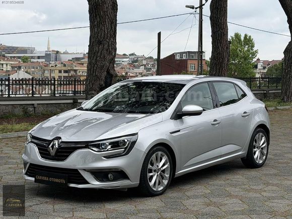 CARVERA'DAN MEGANE TOUCH , ÇELİK JANT , NAVİGASYON , GERİ GÖRÜŞ.