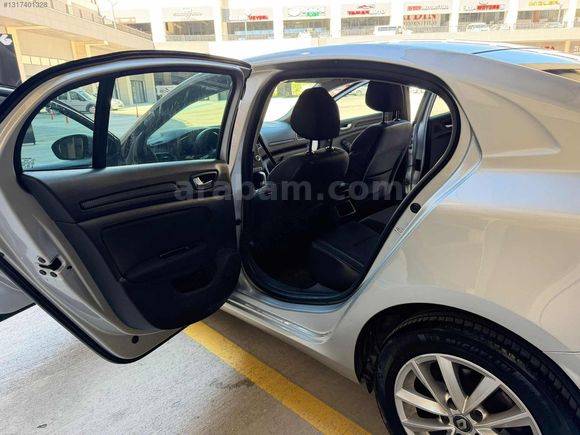 NPK MOTORSDAN 2019 MODEL MEGANE HATASIZ TOUCH PLUS OTOMATİK