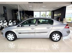 186 KM DE MEGAN 2 SPORTWAY 1.6 16V