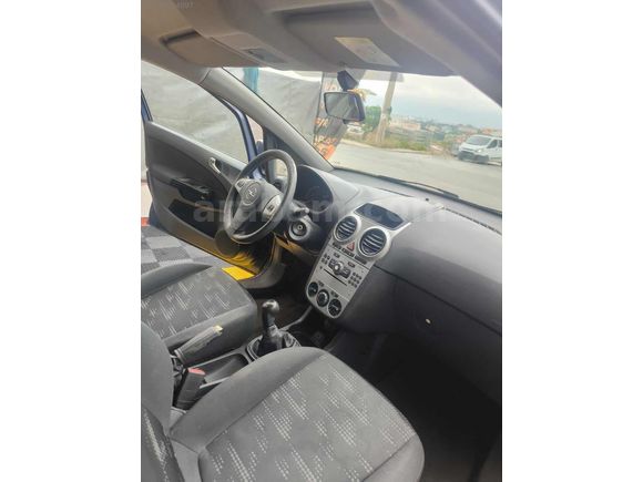 DÜŞÜK KM MASRAFSIZ CORSA
