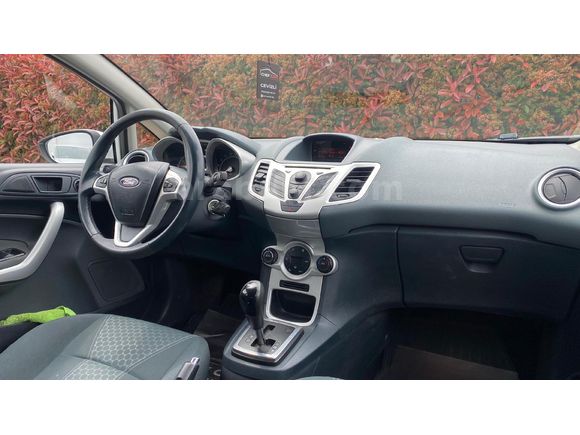 Sahibinden Ford Fiesta 1.4 Titanium 2011 Model