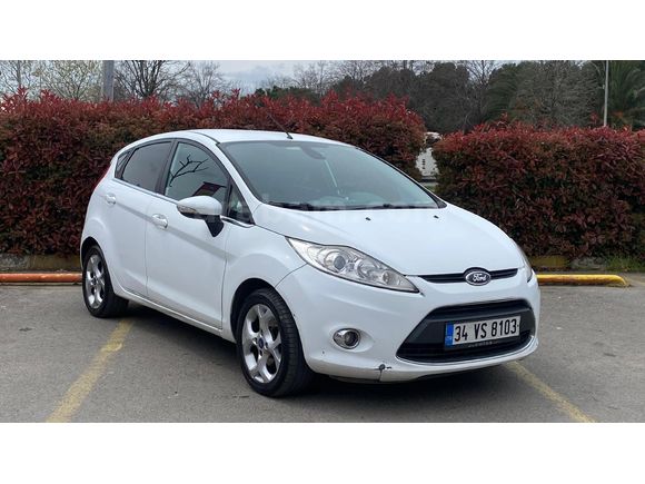 Sahibinden Ford Fiesta 1.4 Titanium 2011 Model
