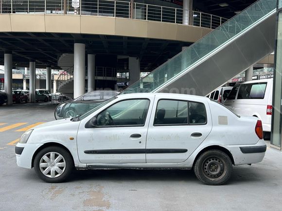 ALDATMAZ OTOPORT 2003 MODEL RENAULT CLİO EXPRESSİON 1.6 16V