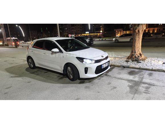 Sahibinden Kia Rio 1.4 CRDi Comfort 2017 Model