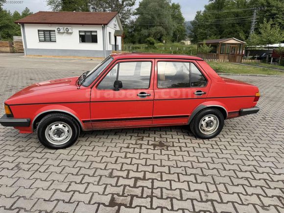 ASGÜL MOTORS KOLEKSİYONLUK JETTA