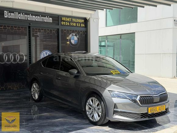 AKGÜL AUTO TEMİZ 2025 ÇIKIŞ LI KM:46 BİNDEDİR BOYASIZ