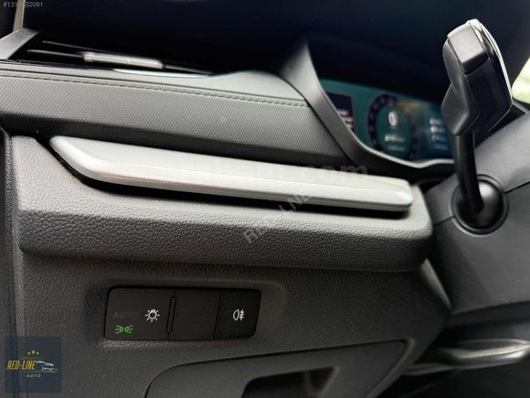 20 bin KM İLK ELDEN 1.5 MHEV HİBRİT SKODA OCTAVİA