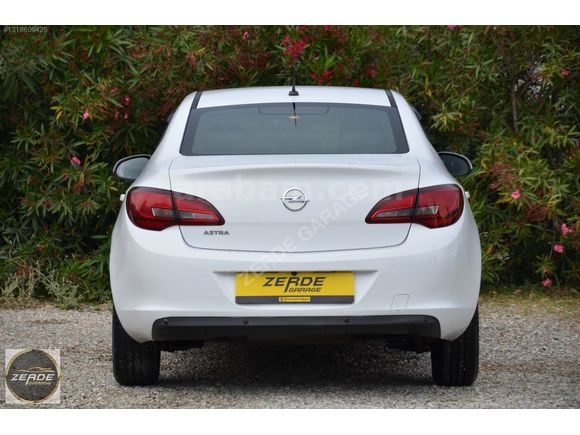 Zerde Garage 2018 Opel Astra EditionPlus 171.000 Km Geri GörüşK.