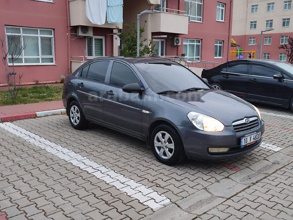 Sahibinden Hyundai Accent Era 1.5 CRDi Mode 2012 Model