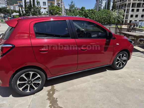 Sahibinden Mitsubishi Space Star 1.2 CVT 2020 Model
