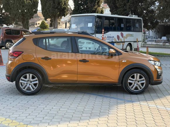 Galeriden Dacia Sandero Stepway 1.0 Tce Essential 2022 Model Samsun