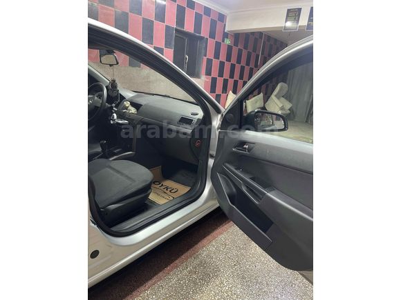 Sahibinden Opel Astra 1.4 Essentia 2006 Model 