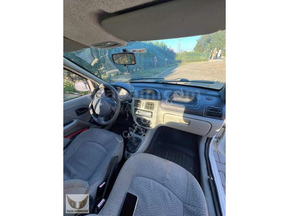 2006 CLİO 210.000 KM.DE TAVAN BOYASIZ
