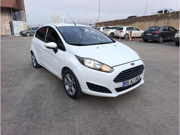 Sahibinden Ford Fiesta 1.6 Ti-VCT Trend X 2015 Model