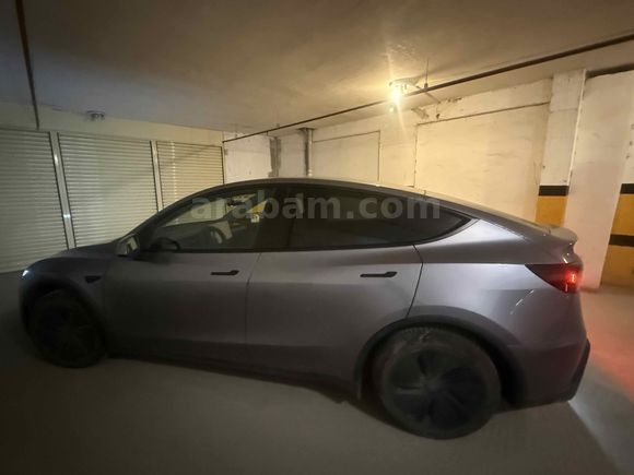 Sahibinden Tesla Model Y Performance 2025 Model 