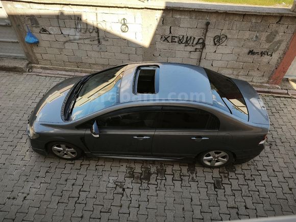 Sahibinden Honda Civic 1.6i VTEC Elegance 2010 Model