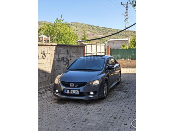 Sahibinden Honda Civic 1.6i VTEC Elegance 2010 Model